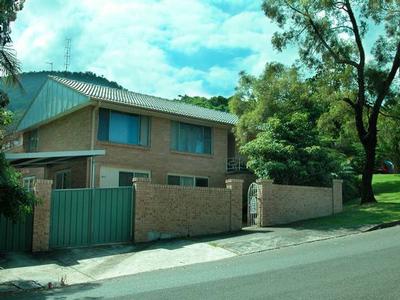 LOCATED IN A PREMIER CORNER LOCATION Picture