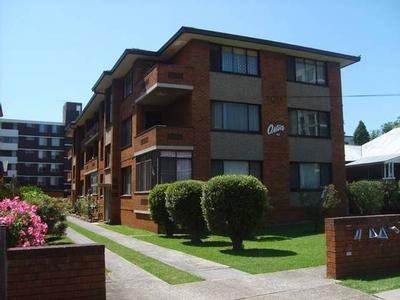 FULLY FURNISHED UNIT! Picture