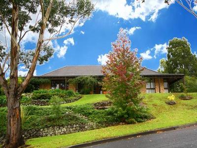 STUNNING OCEAN AND ESCARPMENT VIEWS Picture