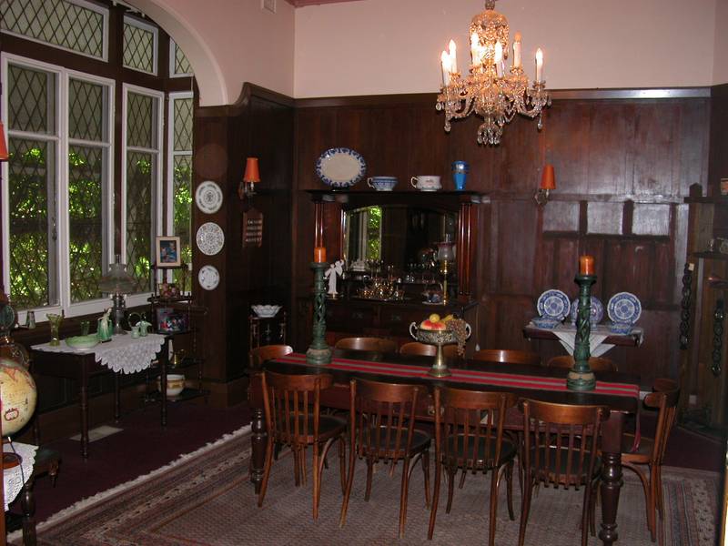 ONE PICTURE EQUALS A THOUSAND WORDS Picture 1