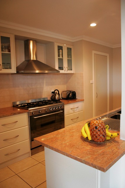 GREAT LAKESIDE VIEWS Picture 2