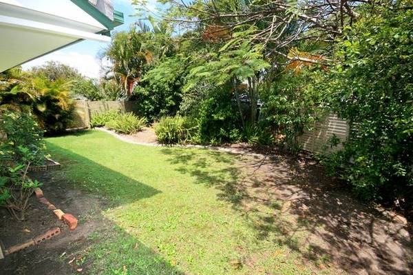 Riverside Villa Apartment Picture Riverside Villa Apartment Picture