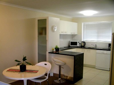 Attention First Home Owner/ Investor Picture