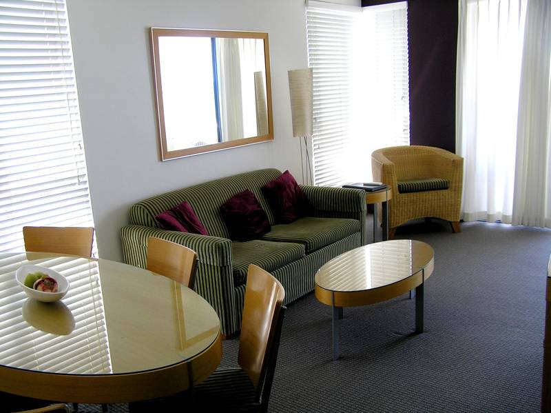 High Class Ocean View Apartment in Cotton Tree Picture 3