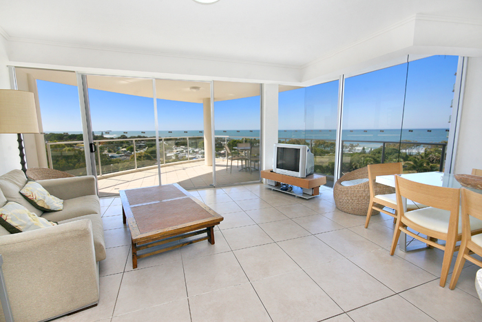 Maroochydore Beachfront Apartment Picture 1