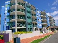 Affordable Beach Front Apartment in Alexandra Headlands Picture