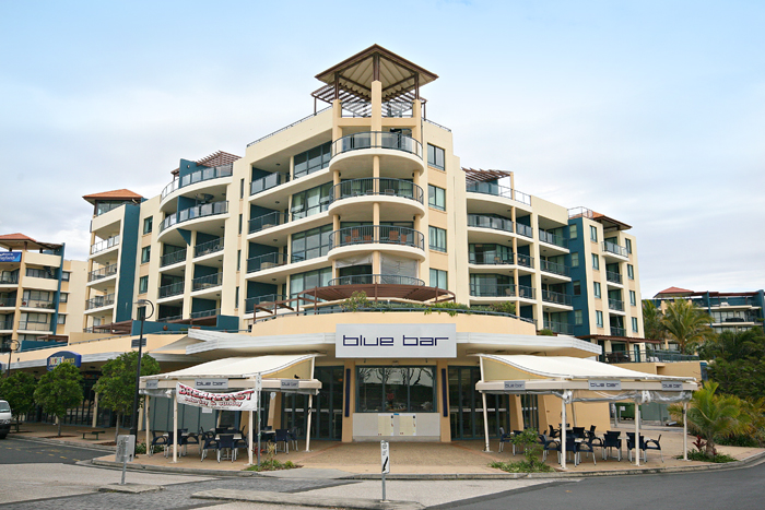 Alex Beachfront Apartment Picture 1