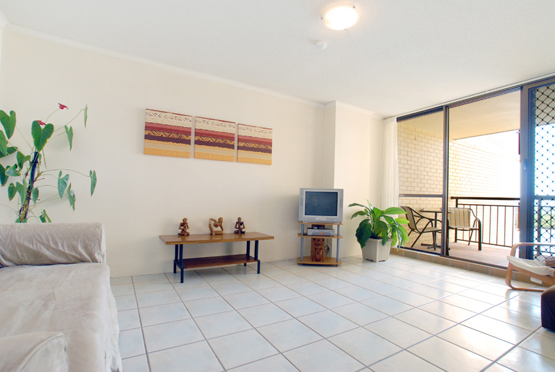 Absolute Riverfont Location Picture 2