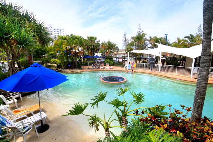 ALEX BEACHFRONT APARTMENT Picture 2