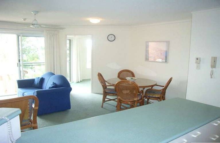 Quiet Riverfront Position Picture 3