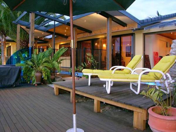 IMPRESS YOUR FRIENDS Picture 2