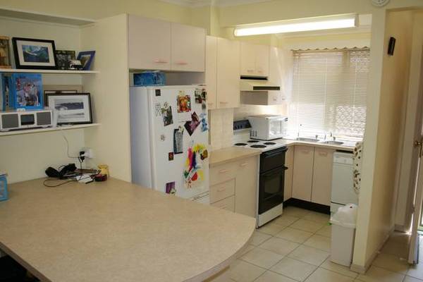 IDEAL FOR THE FIRST HOME OWNER / INVESTOR Picture 3