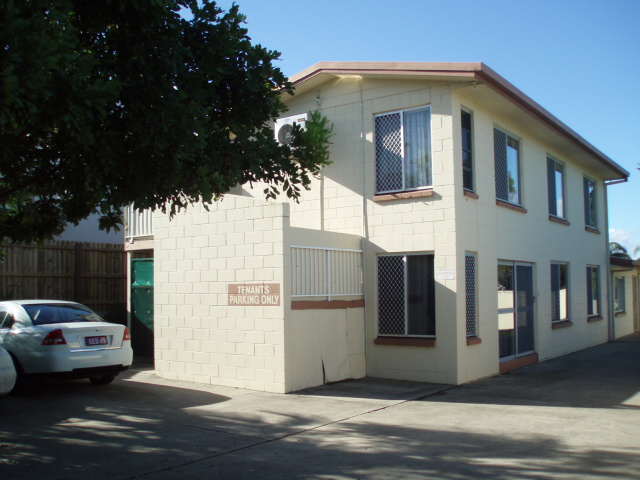 IDEAL FOR THE FIRST HOME BUYER Picture 1