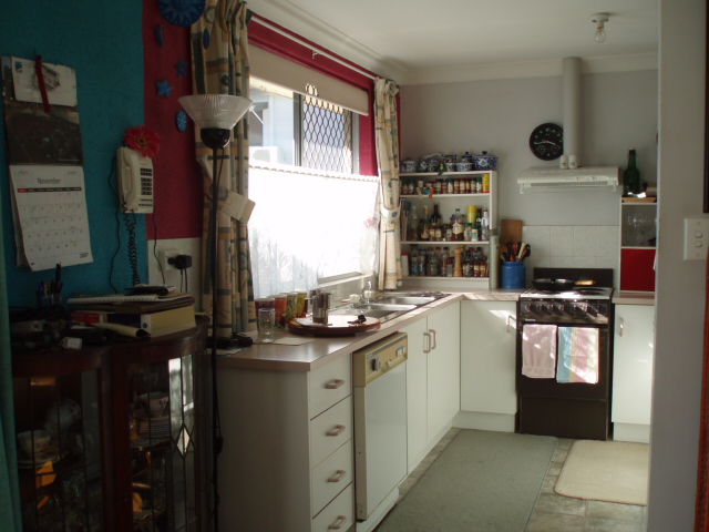 IDEAL FOR THE FIRST HOME BUYER Picture 3