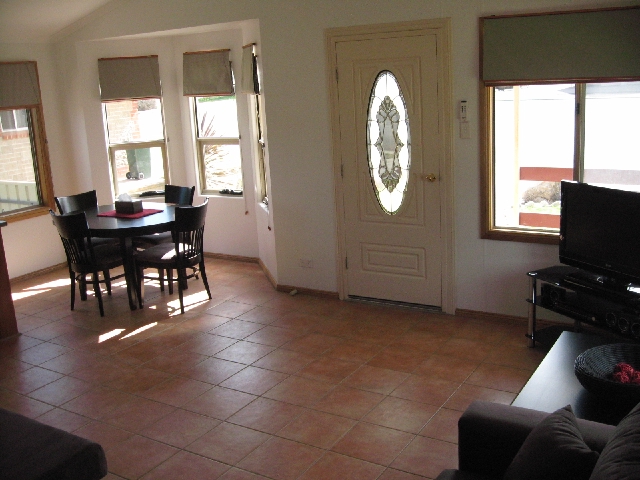 Neat As A Pin Country Escape Picture Neat As A Pin Country Escape Picture