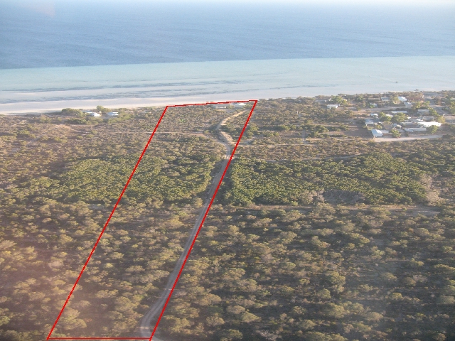 Beachfront Acreage Paradise Picture 1