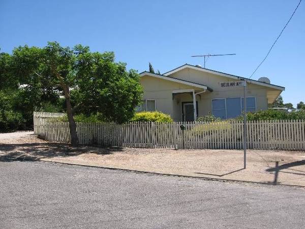 Neat Home on 2 Allotments Picture 1