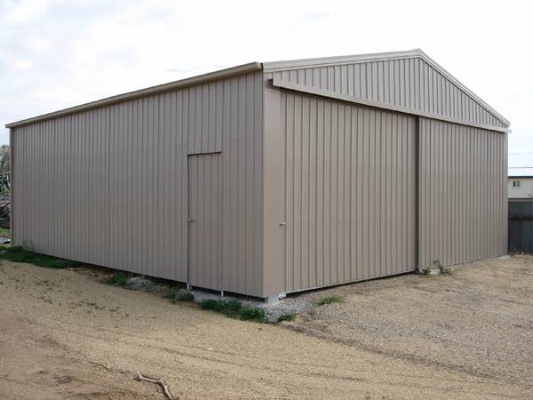 Get your bags packed ready for summer - the crabs are waiting! Picture 3