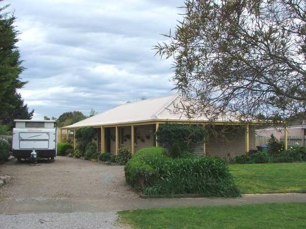 810m2 ~ Colonial Cottage Garden Picture