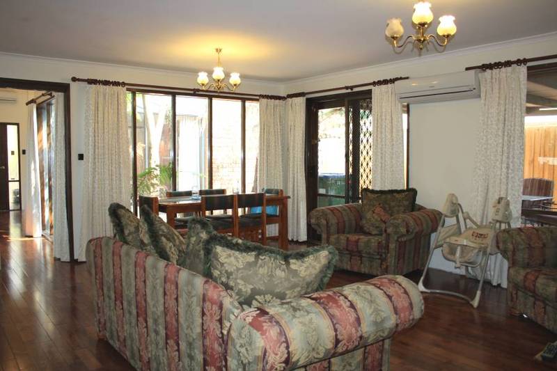 What A Stunner! Picture 3