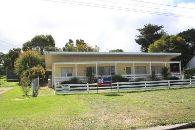 1/2 Acre (approx) ~ Ye Olde' Packing House Picture