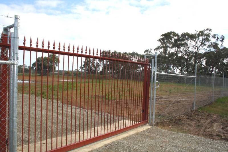 1 Acre (approx) - Development Site Picture 1