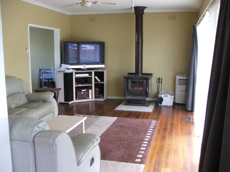 Bittern Four Bedrooms Picture 3