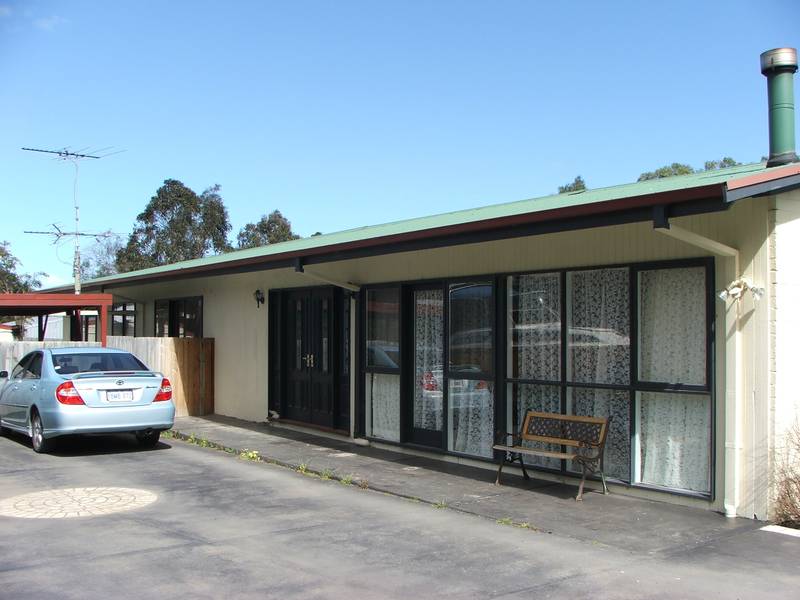 Bittern Four Bedrooms Picture 2