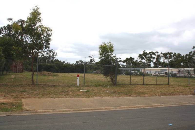 1 Acre - Industrial 3 Picture 3