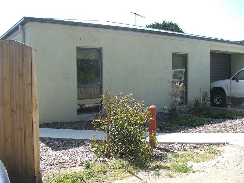 Two On Block! Picture 1