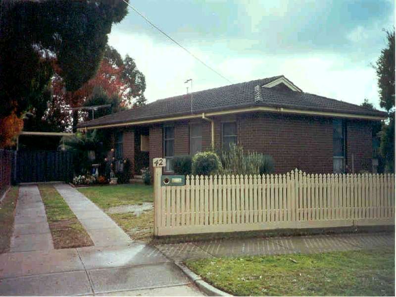 Close to town Picture 1