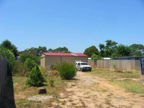 1/3 Acre.....Family Sized Picture 3