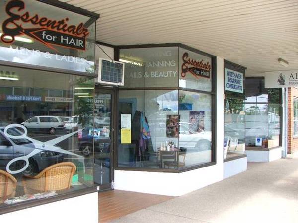 COMMERCIAL FREEHOLD - 