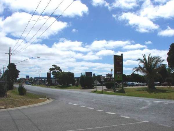 1/2 Acre - Industrial Site Picture 3