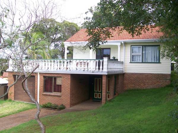 EXCELLENT ELEVATED POSITION Picture 1