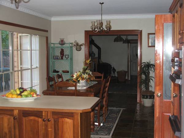 DESIGNED TO MAKE AN IMPRESSION Picture 3