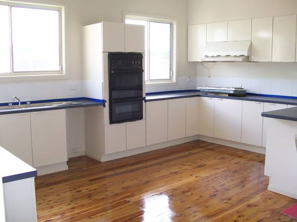 Large Modern Living Picture 1