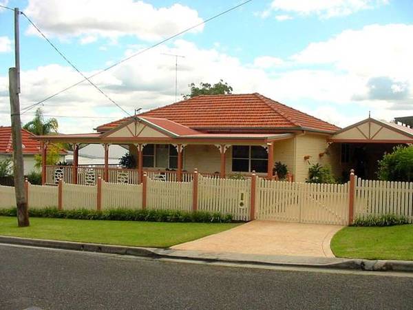 CUTE & CHARMING Picture 1