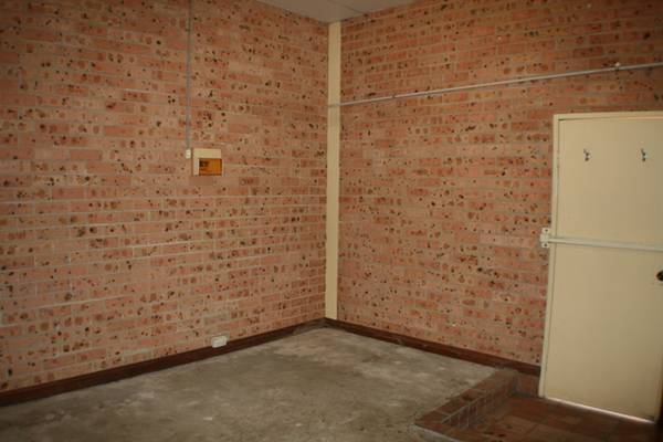 Fantastic Corner Location! Picture 3