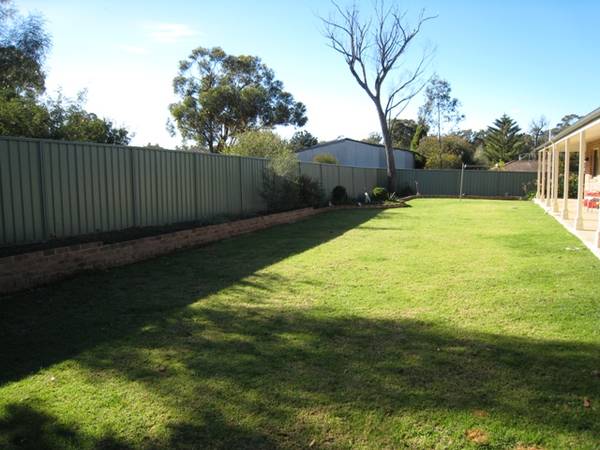 Great Family Home - 2506m2 Picture 3
