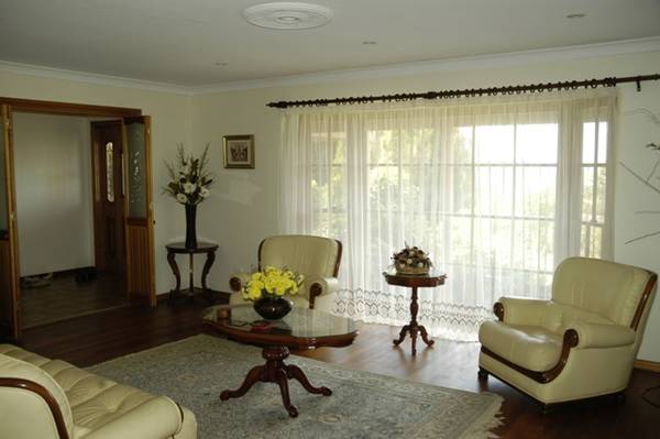 4 Bedroom Home on 5 Acres Picture 4 Bedroom Home on 5 Acres Picture