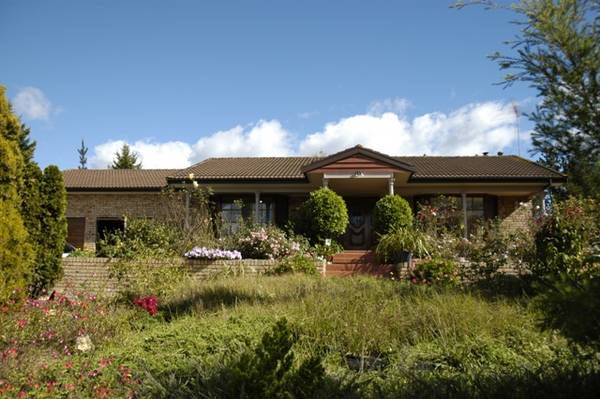 4 Bedroom Home on 5 Acres Picture 4 Bedroom Home on 5 Acres Picture