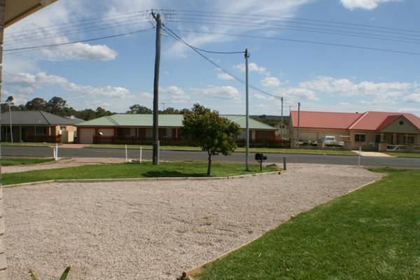 28SQ Impressive Home Picture