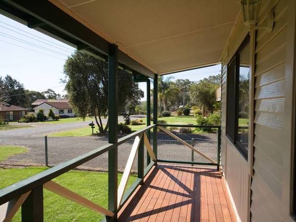 A little Beauty on 811m2!! Picture