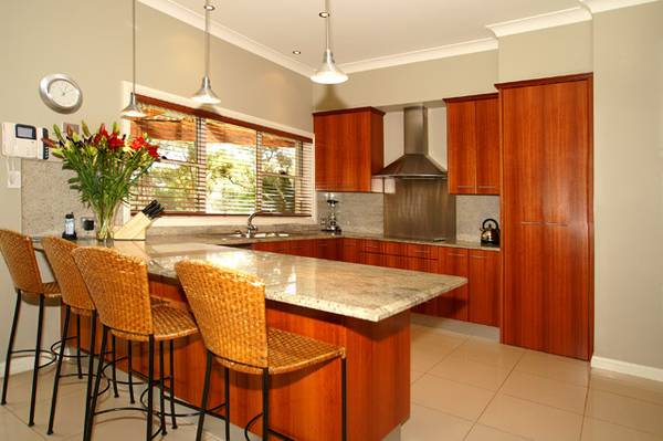 Executive Home on 11 acres Picture Executive Home on 11 acres Picture