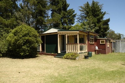 Cottage on 5 acres Picture