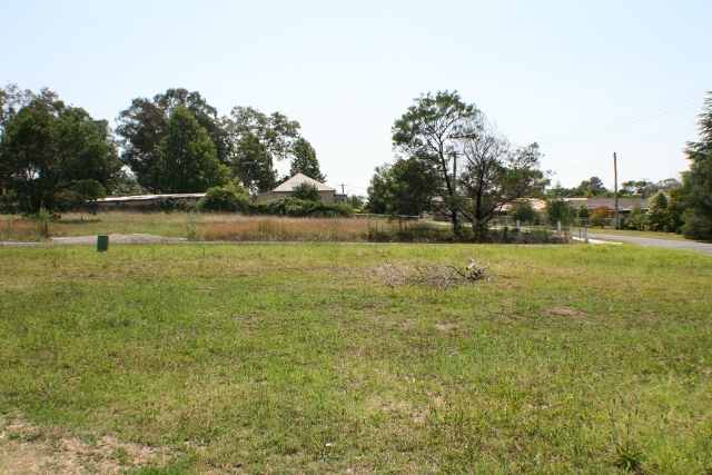 A Top Spot- 753m2 Picture 3