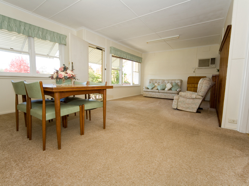 Views & Location on 1429m2 Picture 2