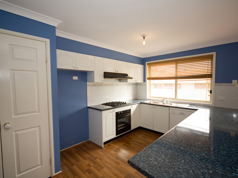 Modern Family Home on 1050m2 Picture 2