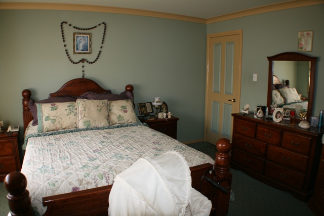 Modern Family Home - 1011m2 Picture 2